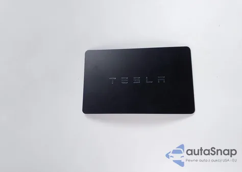 2022 Tesla Model 3 Long Range Dual Motor All-Wheel Drive z USA, uszkodzony, nr VIN 5YJ3E1EB1NF276730